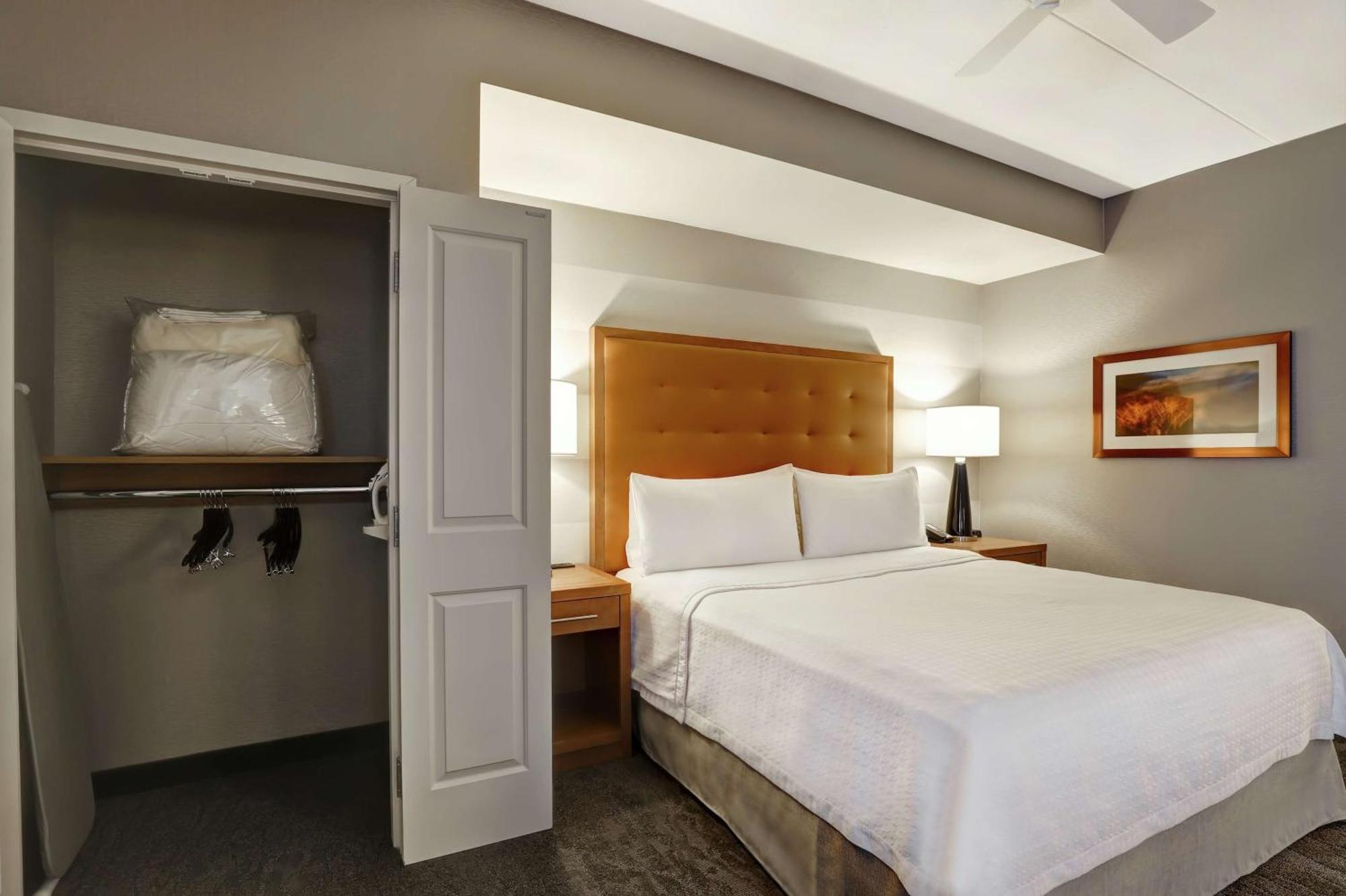 Homewood Suites By Hilton Ottawa Kanata Exterior foto